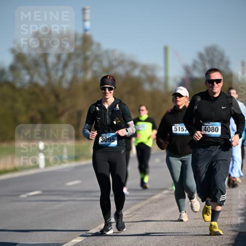 06.04.2025 - 44. Internationalen Wilhelmsburger Insellauf Dr. Thomas Lammeyer http://msf.ph/oto/7565920 06.04.2025 09:41:33 Laufen 515, 4080, 3095 meine-sportfotos.de