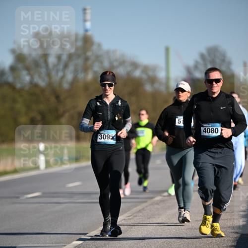 06.04.2025 - 44. Internationalen Wilhelmsburger Insellauf Dr. Thomas Lammeyer http://msf.ph/oto/7565922 06.04.2025 09:41:33 Laufen 3095, 5, 4080 meine-sportfotos.de
