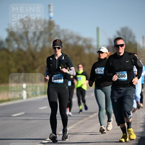 06.04.2025 - 44. Internationalen Wilhelmsburger Insellauf Dr. Thomas Lammeyer http://msf.ph/oto/7565930 06.04.2025 09:41:33 Laufen 3095, 5157, 080 meine-sportfotos.de