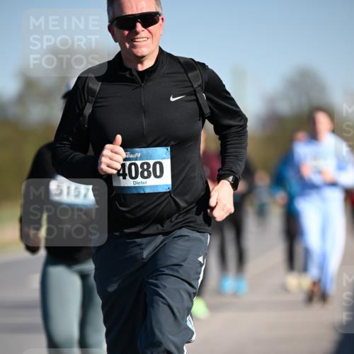 06.04.2025 - 44. Internationalen Wilhelmsburger Insellauf Dr. Thomas Lammeyer http://msf.ph/oto/7565997 06.04.2025 09:41:37 Laufen 5157, 4080 meine-sportfotos.de