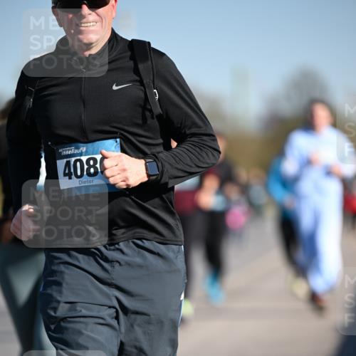 06.04.2025 - 44. Internationalen Wilhelmsburger Insellauf Dr. Thomas Lammeyer http://msf.ph/oto/7566007 06.04.2025 09:41:38 Laufen 408 meine-sportfotos.de
