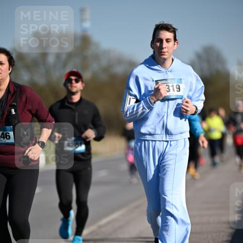 06.04.2025 - 44. Internationalen Wilhelmsburger Insellauf Dr. Thomas Lammeyer http://msf.ph/oto/7566066 06.04.2025 09:41:42 Laufen 546, 319 meine-sportfotos.de