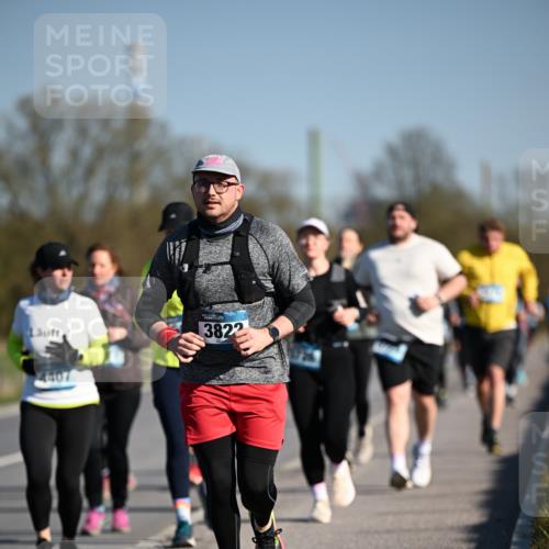 06.04.2025 - 44. Internationalen Wilhelmsburger Insellauf Dr. Thomas Lammeyer http://msf.ph/oto/7566203 06.04.2025 09:41:56 Laufen 3822 meine-sportfotos.de