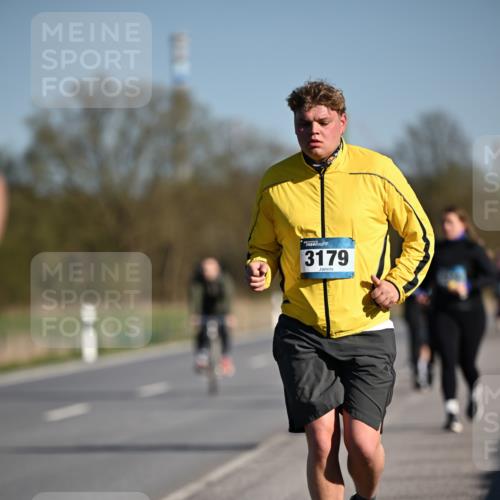 06.04.2025 - 44. Internationalen Wilhelmsburger Insellauf Dr. Thomas Lammeyer http://msf.ph/oto/7566335 06.04.2025 09:42:05 Laufen 3179 meine-sportfotos.de