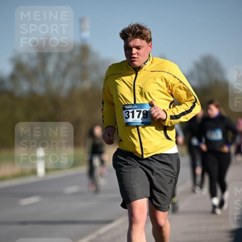 06.04.2025 - 44. Internationalen Wilhelmsburger Insellauf Dr. Thomas Lammeyer http://msf.ph/oto/7566347 06.04.2025 09:42:06 Laufen 3179 meine-sportfotos.de
