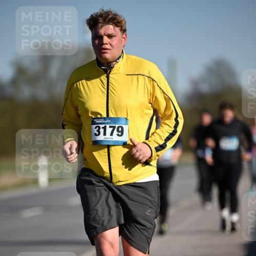 06.04.2025 - 44. Internationalen Wilhelmsburger Insellauf Dr. Thomas Lammeyer http://msf.ph/oto/7566366 06.04.2025 09:42:07 Laufen 3179 meine-sportfotos.de