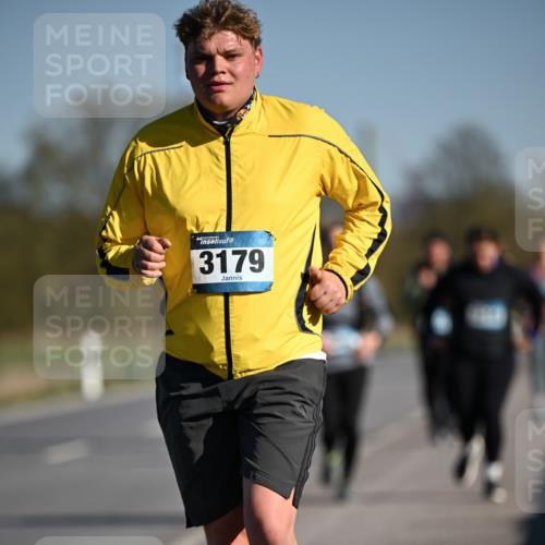 06.04.2025 - 44. Internationalen Wilhelmsburger Insellauf Dr. Thomas Lammeyer http://msf.ph/oto/7566368 06.04.2025 09:42:07 Laufen 3179 meine-sportfotos.de
