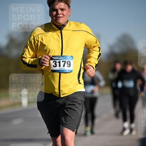 06.04.2025 - 44. Internationalen Wilhelmsburger Insellauf Dr. Thomas Lammeyer http://msf.ph/oto/7566370 06.04.2025 09:42:07 Laufen 3179 meine-sportfotos.de