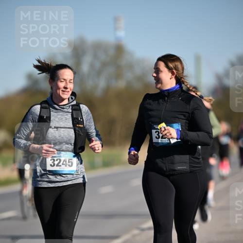 06.04.2025 - 44. Internationalen Wilhelmsburger Insellauf Dr. Thomas Lammeyer http://msf.ph/oto/7566421 06.04.2025 09:42:12 Laufen 3245, 32 meine-sportfotos.de