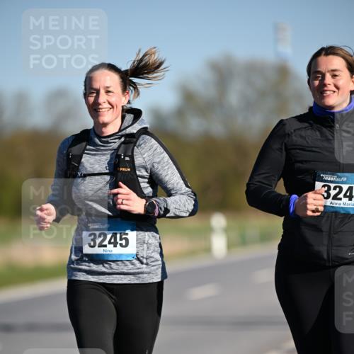 06.04.2025 - 44. Internationalen Wilhelmsburger Insellauf Dr. Thomas Lammeyer http://msf.ph/oto/7566441 06.04.2025 09:42:13 Laufen 324, 3245 meine-sportfotos.de