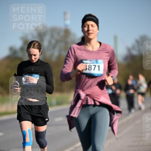 06.04.2025 - 44. Internationalen Wilhelmsburger Insellauf Dr. Thomas Lammeyer http://msf.ph/oto/7566495 06.04.2025 09:42:19 Laufen 3871 meine-sportfotos.de