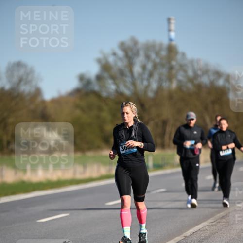 06.04.2025 - 44. Internationalen Wilhelmsburger Insellauf Dr. Thomas Lammeyer http://msf.ph/oto/7566510 06.04.2025 09:42:27 Laufen 30 meine-sportfotos.de