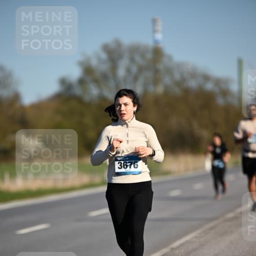 06.04.2025 - 44. Internationalen Wilhelmsburger Insellauf Dr. Thomas Lammeyer http://msf.ph/oto/7566761 06.04.2025 09:42:52 Laufen 3676 meine-sportfotos.de