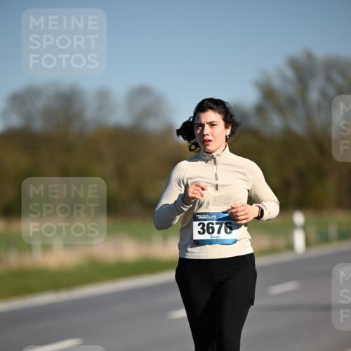 06.04.2025 - 44. Internationalen Wilhelmsburger Insellauf Dr. Thomas Lammeyer http://msf.ph/oto/7566786 06.04.2025 09:42:53 Laufen 3676 meine-sportfotos.de
