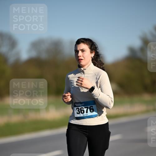 06.04.2025 - 44. Internationalen Wilhelmsburger Insellauf Dr. Thomas Lammeyer http://msf.ph/oto/7566802 06.04.2025 09:42:54 Laufen 3676 meine-sportfotos.de