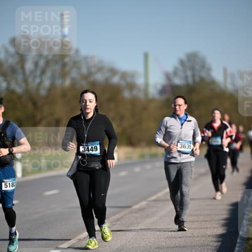 06.04.2025 - 44. Internationalen Wilhelmsburger Insellauf Dr. Thomas Lammeyer http://msf.ph/oto/7566849 06.04.2025 09:43:04 Laufen 5183, 3449, 3639 meine-sportfotos.de