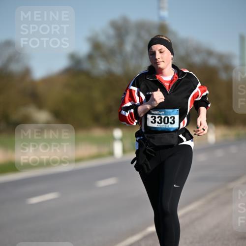 06.04.2025 - 44. Internationalen Wilhelmsburger Insellauf Dr. Thomas Lammeyer http://msf.ph/oto/7566914 06.04.2025 09:43:13 Laufen 52, 3303 meine-sportfotos.de