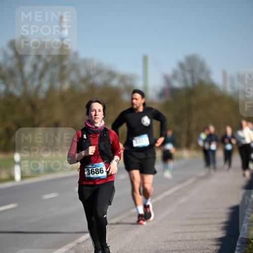 06.04.2025 - 44. Internationalen Wilhelmsburger Insellauf Dr. Thomas Lammeyer http://msf.ph/oto/7566939 06.04.2025 09:43:23 Laufen 3686 meine-sportfotos.de