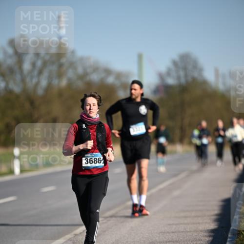 06.04.2025 - 44. Internationalen Wilhelmsburger Insellauf Dr. Thomas Lammeyer http://msf.ph/oto/7566941 06.04.2025 09:43:23 Laufen 3686 meine-sportfotos.de