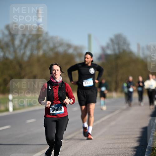 06.04.2025 - 44. Internationalen Wilhelmsburger Insellauf Dr. Thomas Lammeyer http://msf.ph/oto/7566943 06.04.2025 09:43:23 Laufen 3686, 330 meine-sportfotos.de