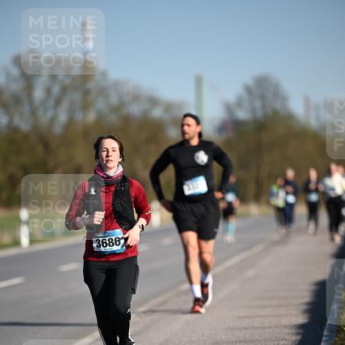06.04.2025 - 44. Internationalen Wilhelmsburger Insellauf Dr. Thomas Lammeyer http://msf.ph/oto/7566951 06.04.2025 09:43:23 Laufen 3686 meine-sportfotos.de