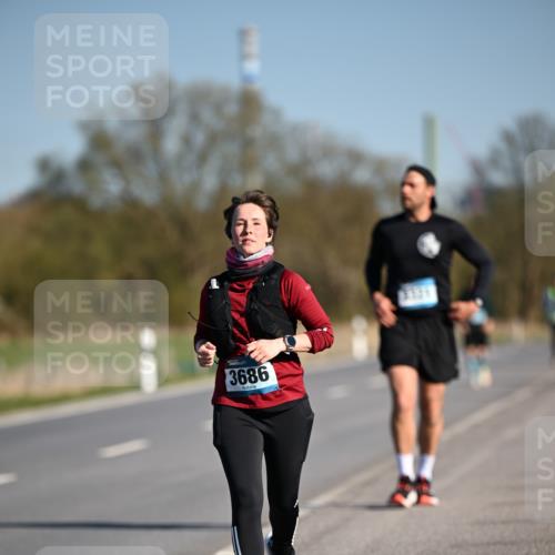 06.04.2025 - 44. Internationalen Wilhelmsburger Insellauf Dr. Thomas Lammeyer http://msf.ph/oto/7566961 06.04.2025 09:43:24 Laufen 3686 meine-sportfotos.de