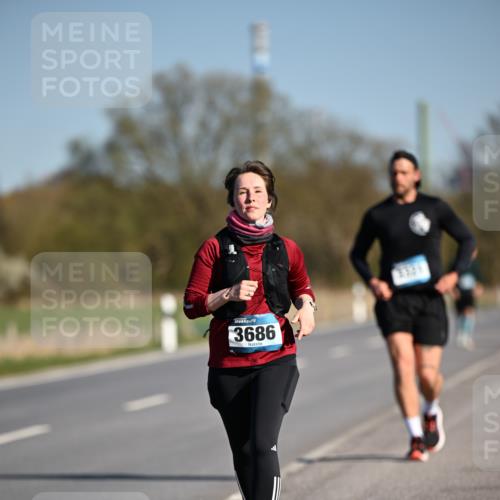 06.04.2025 - 44. Internationalen Wilhelmsburger Insellauf Dr. Thomas Lammeyer http://msf.ph/oto/7566966 06.04.2025 09:43:24 Laufen 3686 meine-sportfotos.de