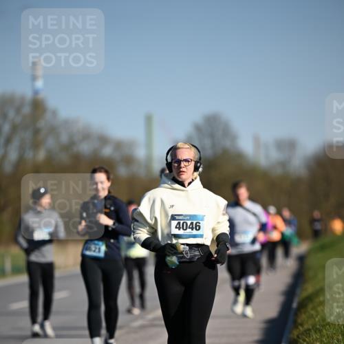06.04.2025 - 44. Internationalen Wilhelmsburger Insellauf Dr. Thomas Lammeyer http://msf.ph/oto/7567068 06.04.2025 09:43:44 Laufen 4046 meine-sportfotos.de