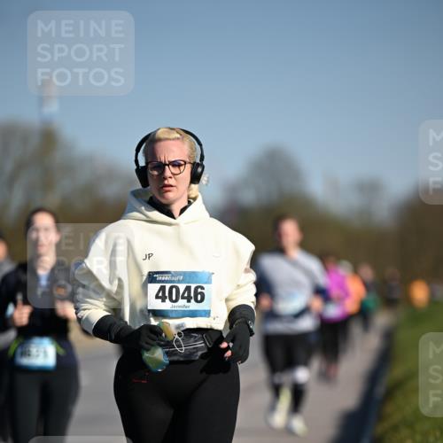 06.04.2025 - 44. Internationalen Wilhelmsburger Insellauf Dr. Thomas Lammeyer http://msf.ph/oto/7567114 06.04.2025 09:43:47 Laufen 4046 meine-sportfotos.de