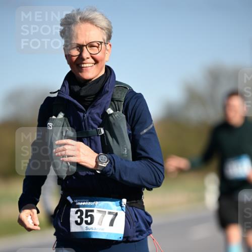 06.04.2025 - 44. Internationalen Wilhelmsburger Insellauf Dr. Thomas Lammeyer http://msf.ph/oto/7567142 06.04.2025 09:43:52 Laufen 3577 meine-sportfotos.de