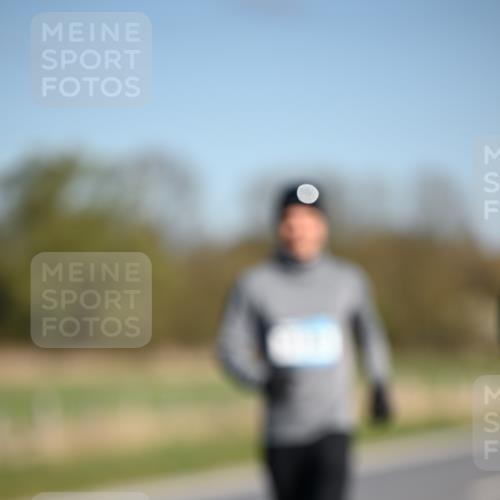 06.04.2025 - 44. Internationalen Wilhelmsburger Insellauf Dr. Thomas Lammeyer http://msf.ph/oto/7567152 06.04.2025 09:43:54 Laufen  meine-sportfotos.de