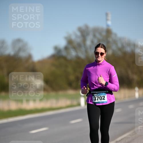 06.04.2025 - 44. Internationalen Wilhelmsburger Insellauf Dr. Thomas Lammeyer http://msf.ph/oto/7567181 06.04.2025 09:43:59 Laufen 3702 meine-sportfotos.de