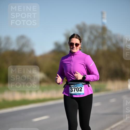 06.04.2025 - 44. Internationalen Wilhelmsburger Insellauf Dr. Thomas Lammeyer http://msf.ph/oto/7567199 06.04.2025 09:44:00 Laufen 3702 meine-sportfotos.de