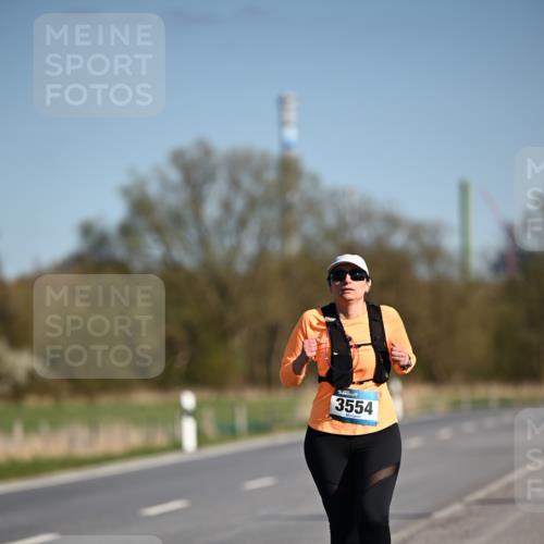 06.04.2025 - 44. Internationalen Wilhelmsburger Insellauf Dr. Thomas Lammeyer http://msf.ph/oto/7567225 06.04.2025 09:44:07 Laufen 3554 meine-sportfotos.de