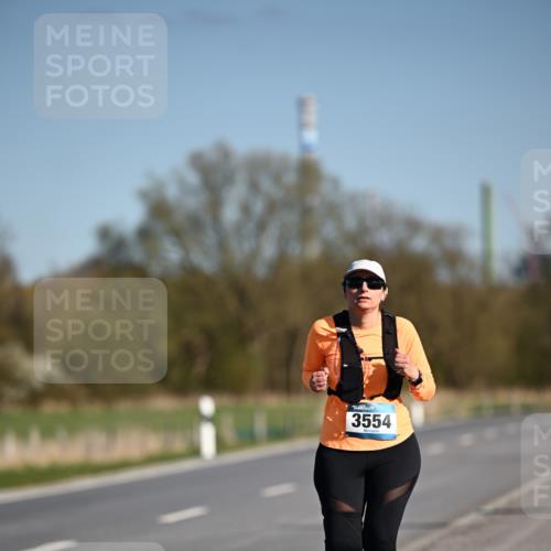 06.04.2025 - 44. Internationalen Wilhelmsburger Insellauf Dr. Thomas Lammeyer http://msf.ph/oto/7567230 06.04.2025 09:44:08 Laufen 3554 meine-sportfotos.de