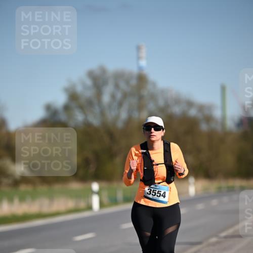 06.04.2025 - 44. Internationalen Wilhelmsburger Insellauf Dr. Thomas Lammeyer http://msf.ph/oto/7567237 06.04.2025 09:44:08 Laufen 3554 meine-sportfotos.de