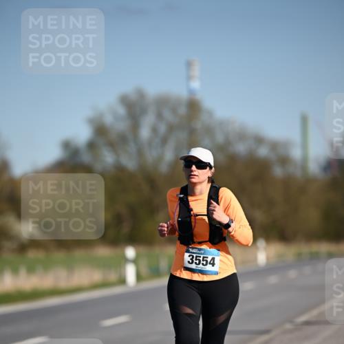 06.04.2025 - 44. Internationalen Wilhelmsburger Insellauf Dr. Thomas Lammeyer http://msf.ph/oto/7567244 06.04.2025 09:44:08 Laufen 3554 meine-sportfotos.de