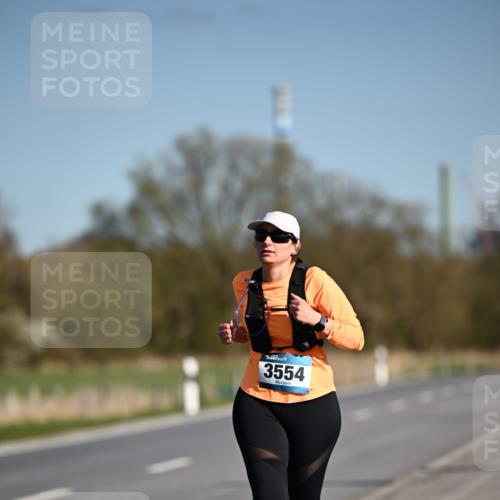 06.04.2025 - 44. Internationalen Wilhelmsburger Insellauf Dr. Thomas Lammeyer http://msf.ph/oto/7567246 06.04.2025 09:44:08 Laufen 3554 meine-sportfotos.de