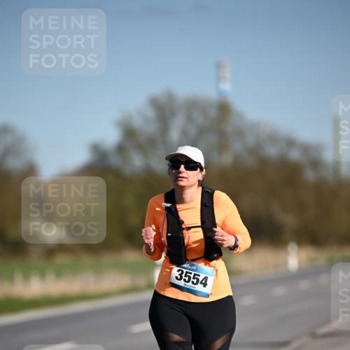 06.04.2025 - 44. Internationalen Wilhelmsburger Insellauf Dr. Thomas Lammeyer http://msf.ph/oto/7567261 06.04.2025 09:44:09 Laufen 3554 meine-sportfotos.de