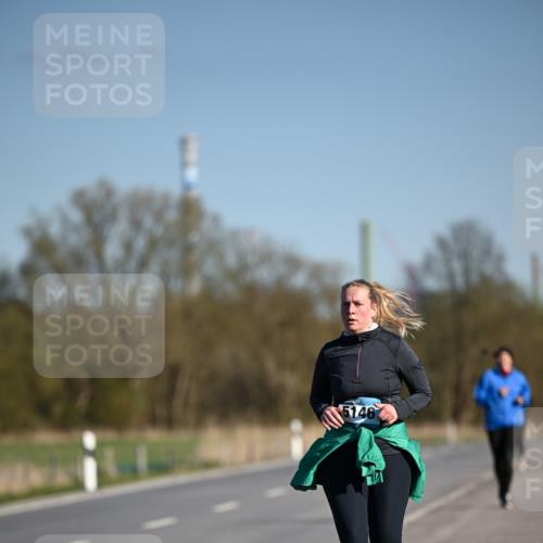 06.04.2025 - 44. Internationalen Wilhelmsburger Insellauf Dr. Thomas Lammeyer http://msf.ph/oto/7567268 06.04.2025 09:44:14 Laufen 5146 meine-sportfotos.de