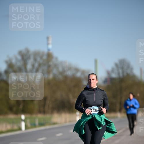06.04.2025 - 44. Internationalen Wilhelmsburger Insellauf Dr. Thomas Lammeyer http://msf.ph/oto/7567275 06.04.2025 09:44:15 Laufen 146 meine-sportfotos.de