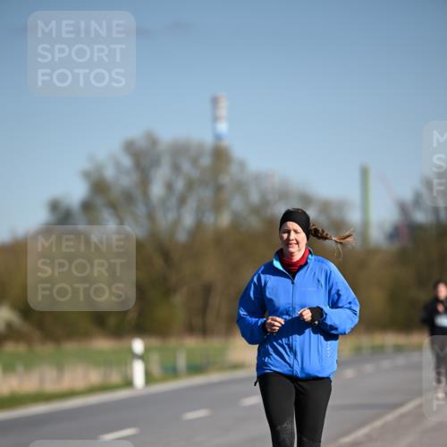 06.04.2025 - 44. Internationalen Wilhelmsburger Insellauf Dr. Thomas Lammeyer http://msf.ph/oto/7567316 06.04.2025 09:44:26 Laufen  meine-sportfotos.de