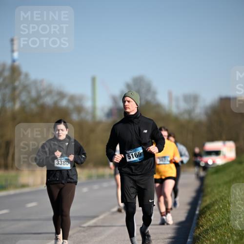 06.04.2025 - 44. Internationalen Wilhelmsburger Insellauf Dr. Thomas Lammeyer http://msf.ph/oto/7567373 06.04.2025 09:44:39 Laufen 3380, 5165 meine-sportfotos.de