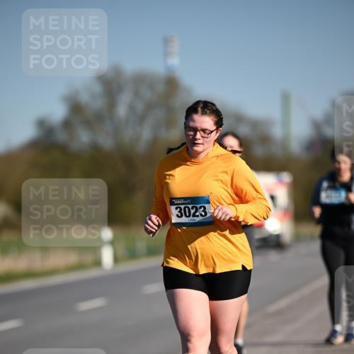 06.04.2025 - 44. Internationalen Wilhelmsburger Insellauf Dr. Thomas Lammeyer http://msf.ph/oto/7567467 06.04.2025 09:44:48 Laufen 3023 meine-sportfotos.de