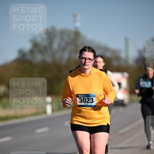 06.04.2025 - 44. Internationalen Wilhelmsburger Insellauf Dr. Thomas Lammeyer http://msf.ph/oto/7567470 06.04.2025 09:44:48 Laufen 3023 meine-sportfotos.de