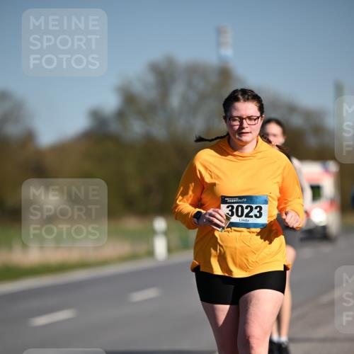 06.04.2025 - 44. Internationalen Wilhelmsburger Insellauf Dr. Thomas Lammeyer http://msf.ph/oto/7567475 06.04.2025 09:44:48 Laufen 3023 meine-sportfotos.de