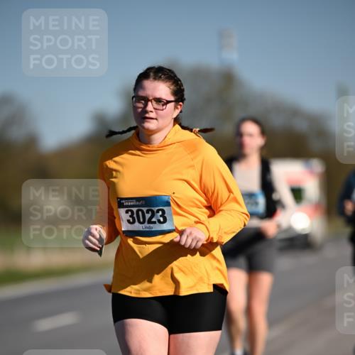 06.04.2025 - 44. Internationalen Wilhelmsburger Insellauf Dr. Thomas Lammeyer http://msf.ph/oto/7567494 06.04.2025 09:44:49 Laufen 3023 meine-sportfotos.de