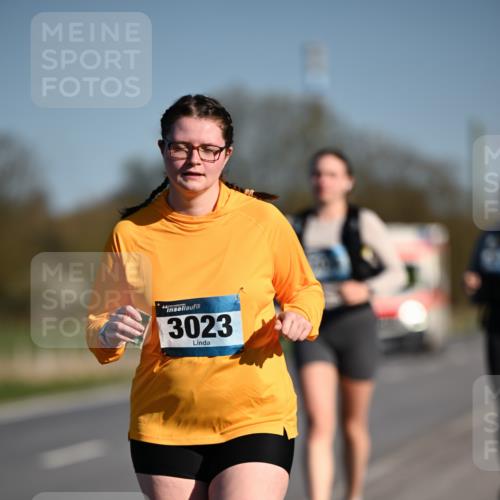 06.04.2025 - 44. Internationalen Wilhelmsburger Insellauf Dr. Thomas Lammeyer http://msf.ph/oto/7567497 06.04.2025 09:44:49 Laufen 3023 meine-sportfotos.de