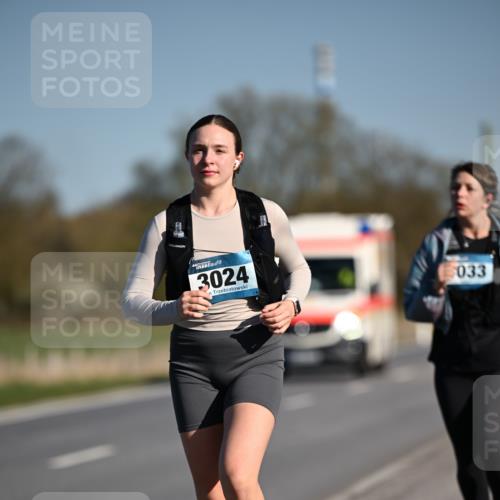 06.04.2025 - 44. Internationalen Wilhelmsburger Insellauf Dr. Thomas Lammeyer http://msf.ph/oto/7567517 06.04.2025 09:44:51 Laufen 3024, 033 meine-sportfotos.de
