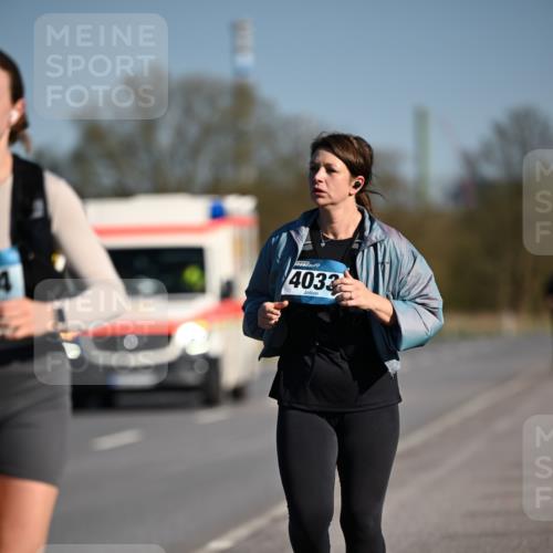 06.04.2025 - 44. Internationalen Wilhelmsburger Insellauf Dr. Thomas Lammeyer http://msf.ph/oto/7567519 06.04.2025 09:44:52 Laufen 4033 meine-sportfotos.de